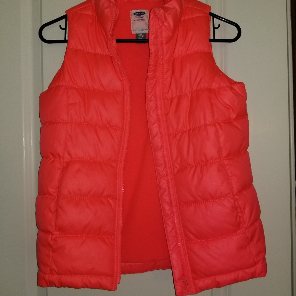 Old Navy Frost Free puffer vest
